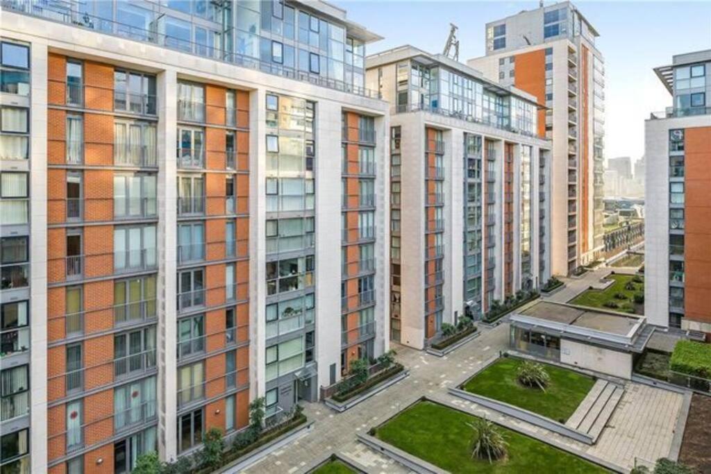 1 Bedroom Apartment Royal Docks Londýn Exteriér fotografie